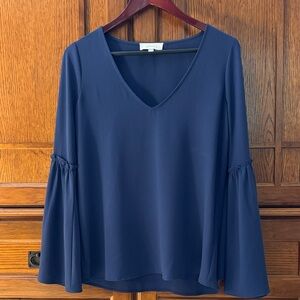 EUC Small Braeve Elegant Navy V-Neck Blouse with Flared Sleeves